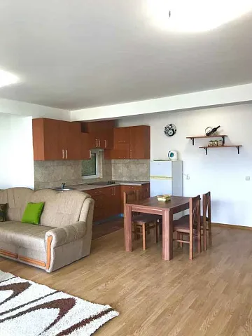 Apartments mit zwei Schlafzimmern in Ulcinj